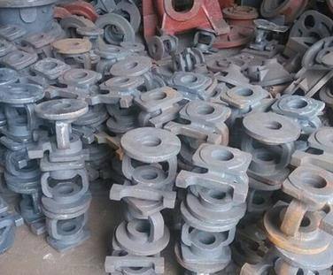 Análise das causas do rachaduras de peças fundidas de ferro cinza.